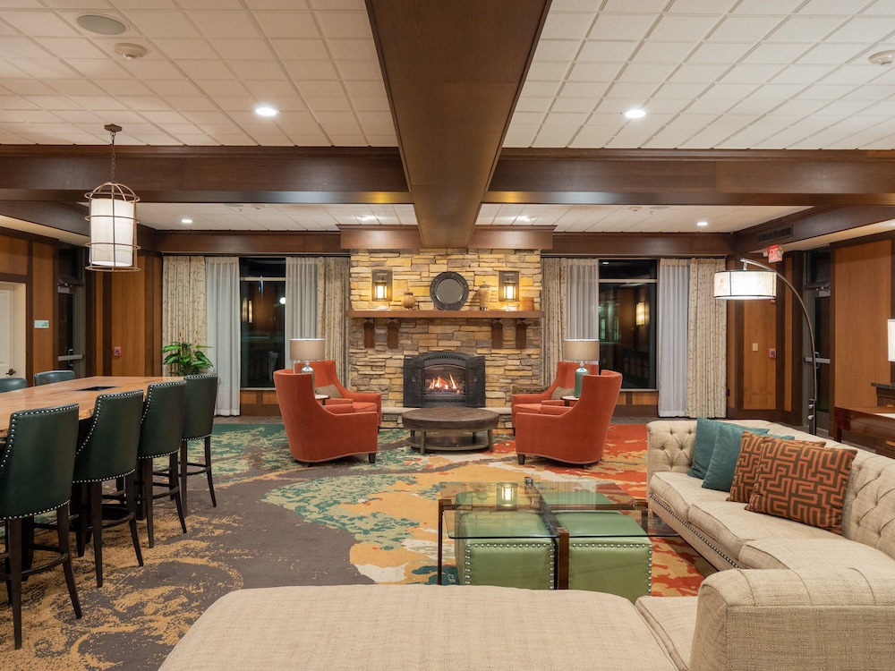 Holiday Inn Stevens Point Convention Ctr 40/72