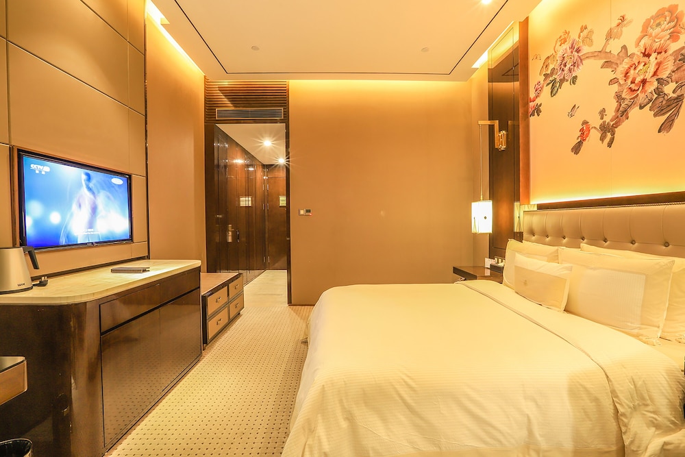 Royal Garden Hotel Shanghai 11/50