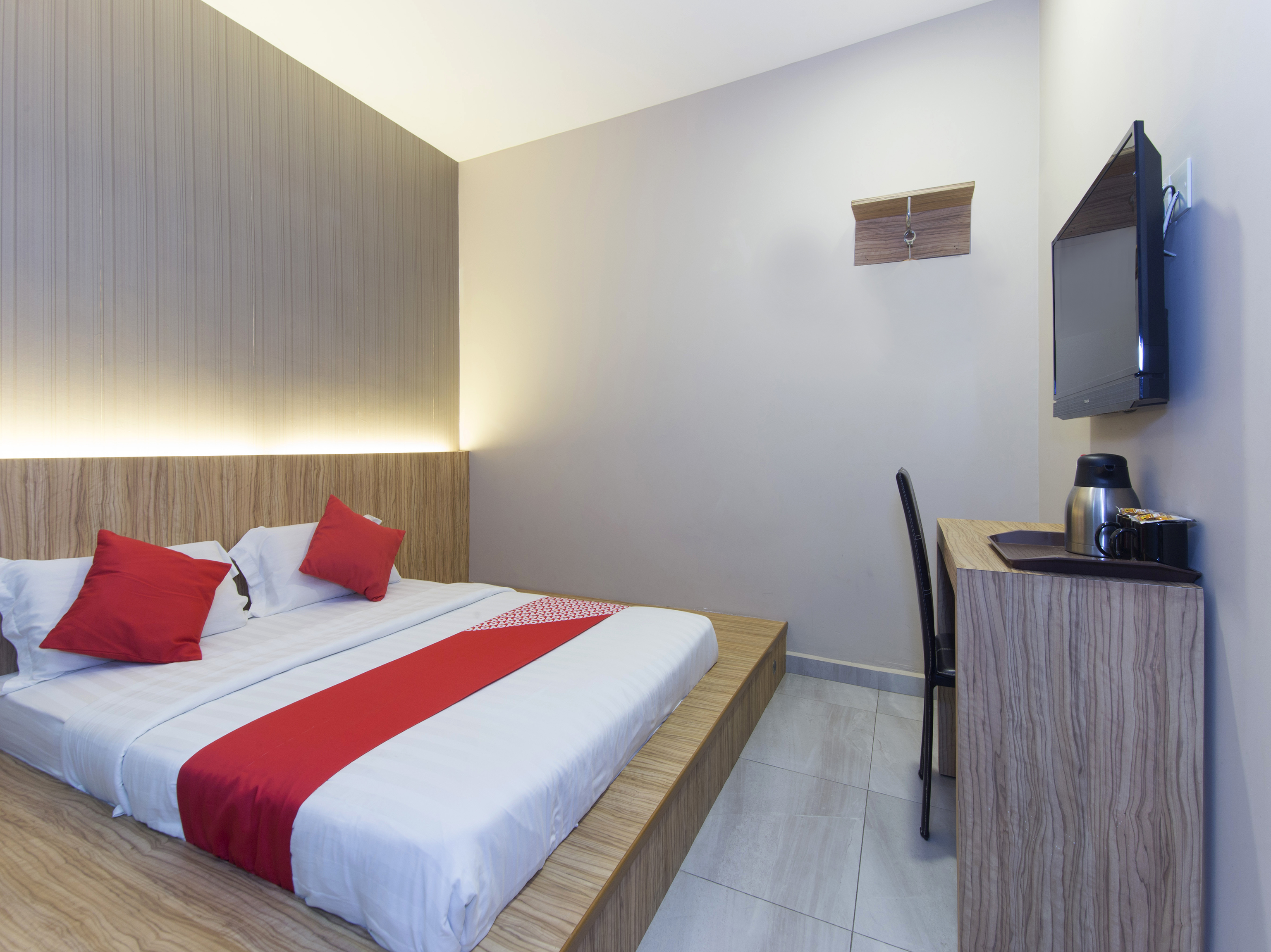 OYO 340 Comfort Hotel 19/41
