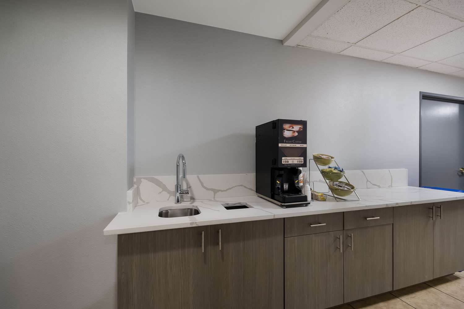 Quality Inn & Suites Oklahoma City North 14/14