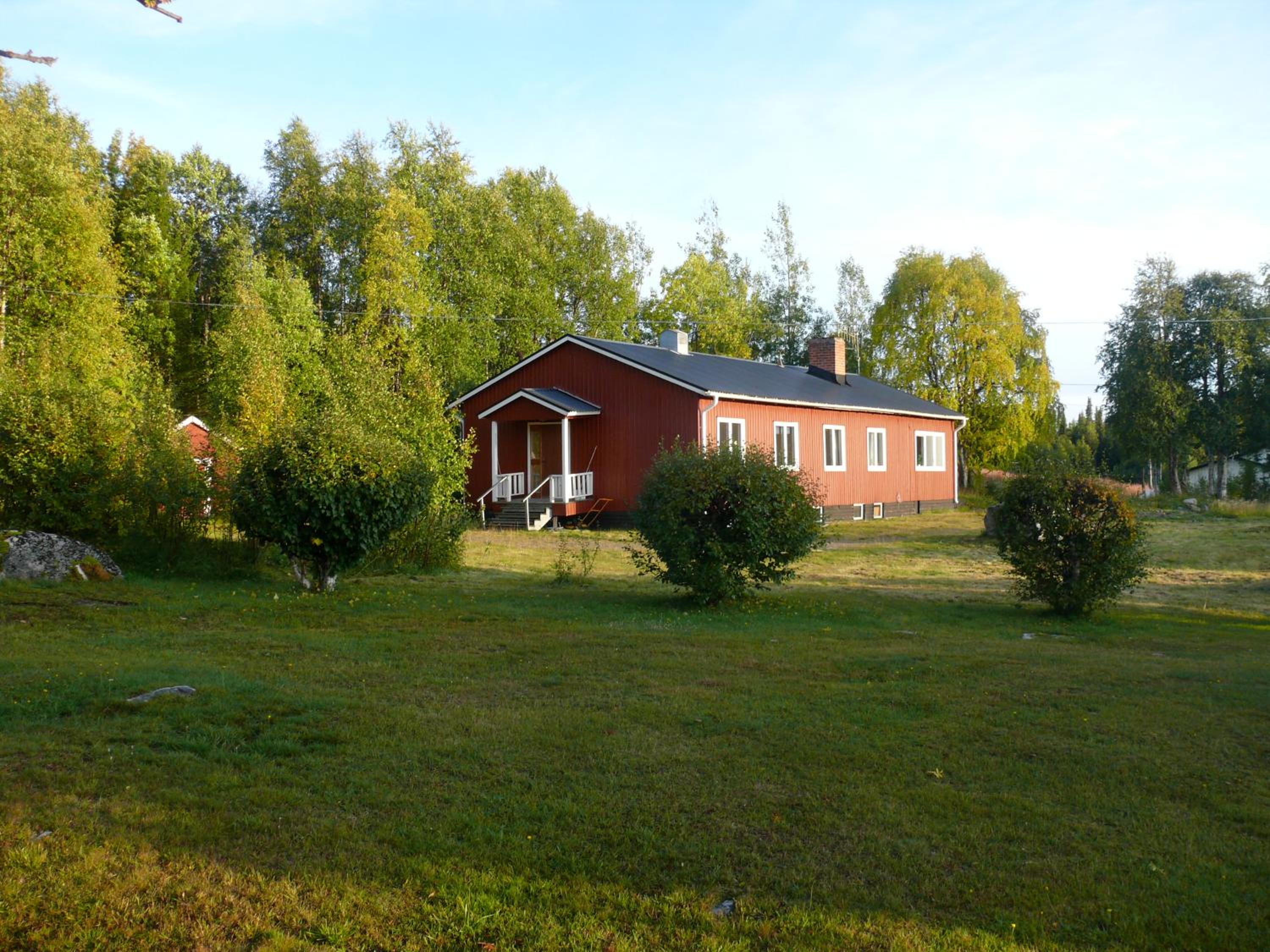 Stora Björnstugan In Laisvallby 41/50