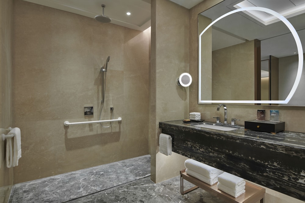 Hilton Yancheng 10/43