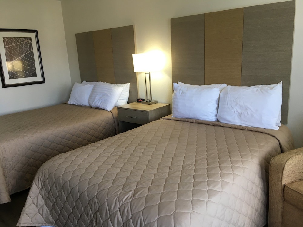 Econo Lodge Middlesboro, KY 23/31