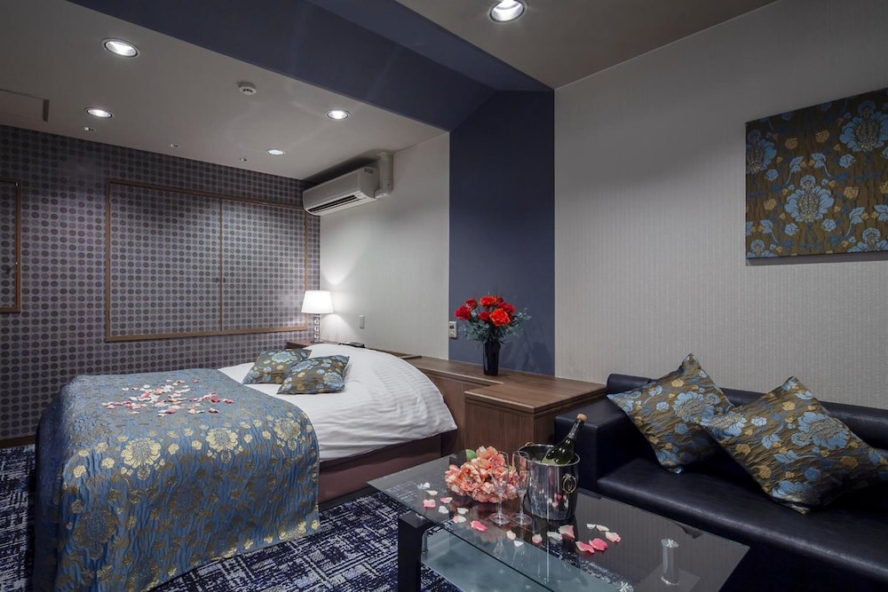 Restay Hiroshima Adults Only 27/57