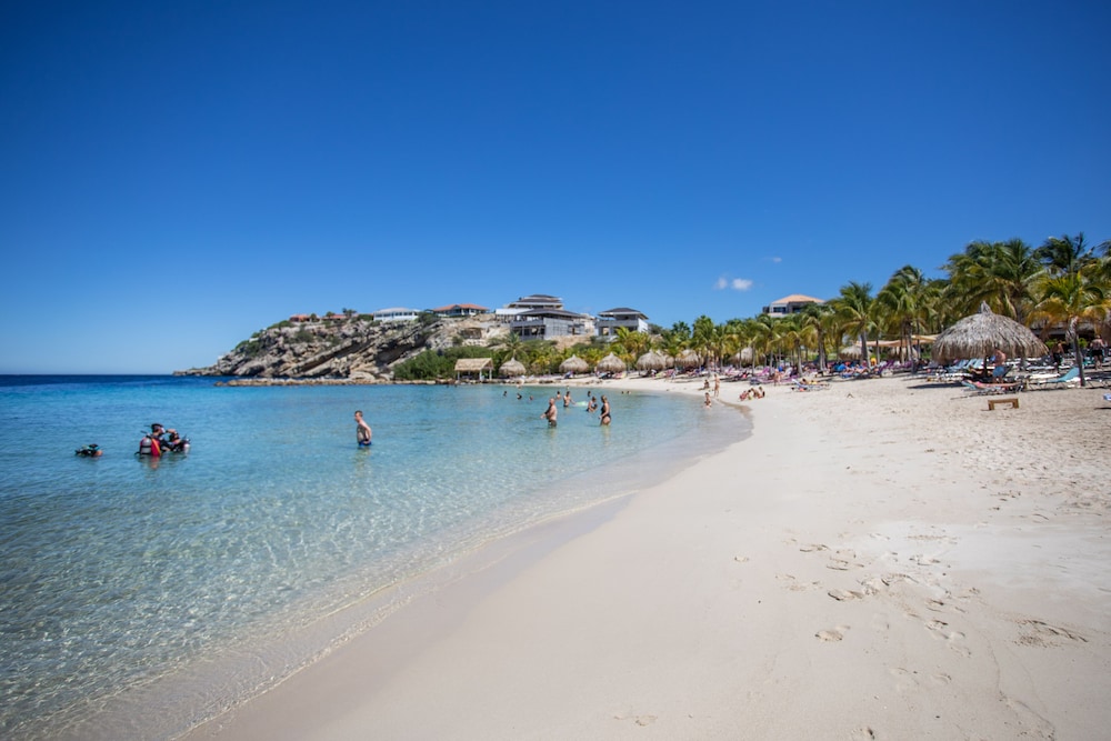 The Reef at Blue Bay Golf & Beach Resort 35/50
