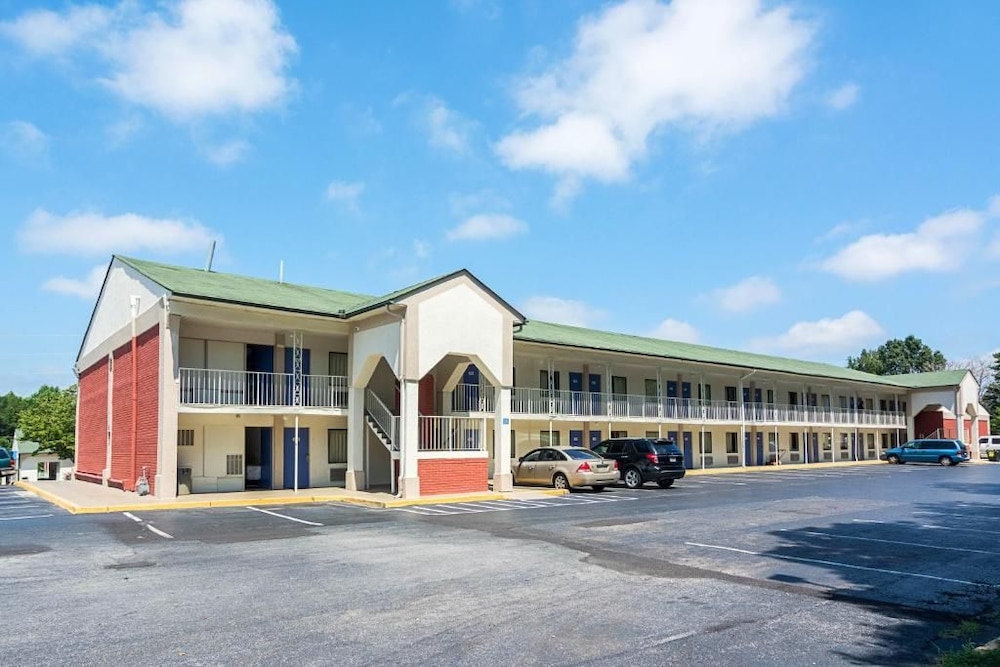 Motel6 Gainesville, GA 51/65