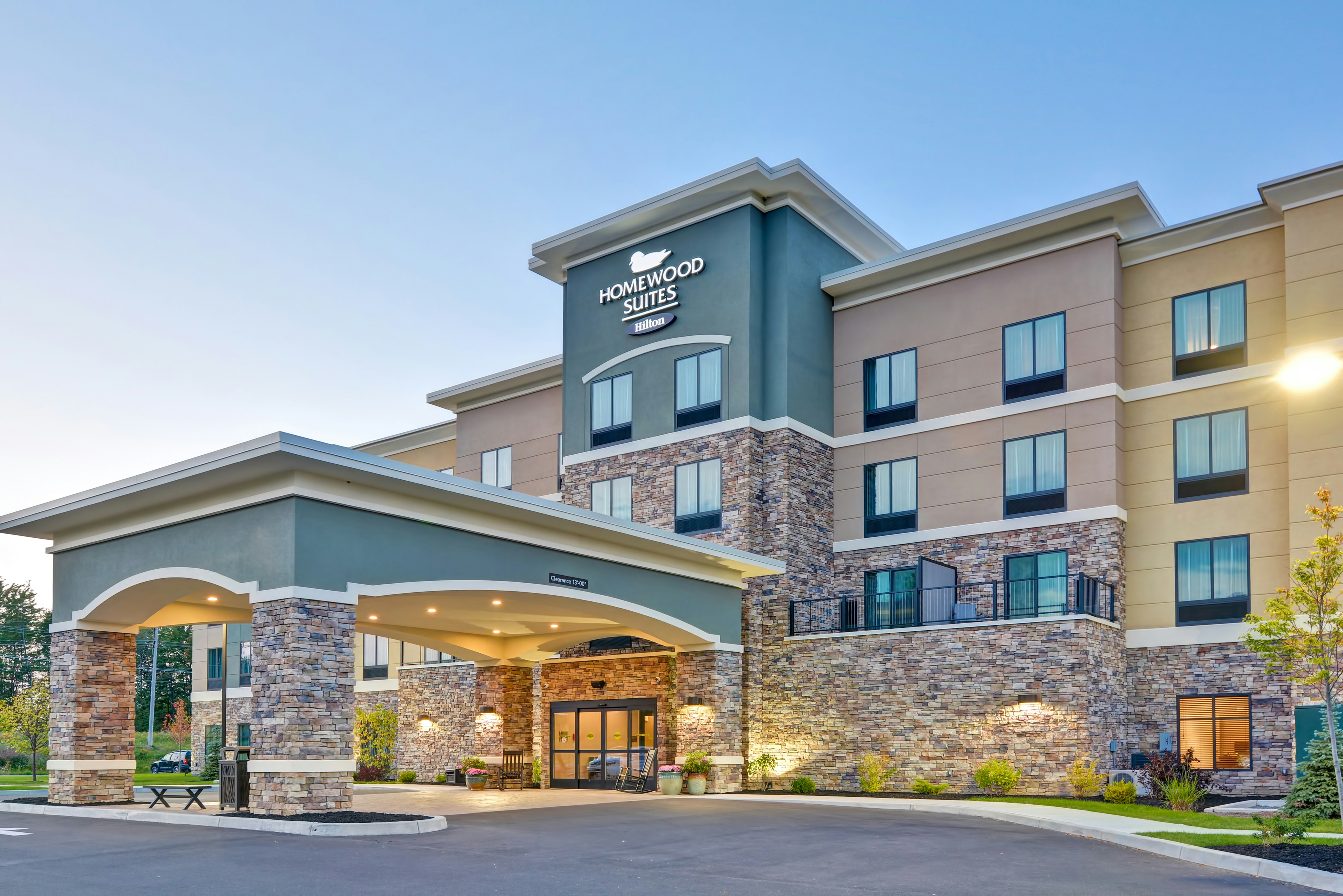 Homewood Suites By Hilton New Hartford Utica 24/27