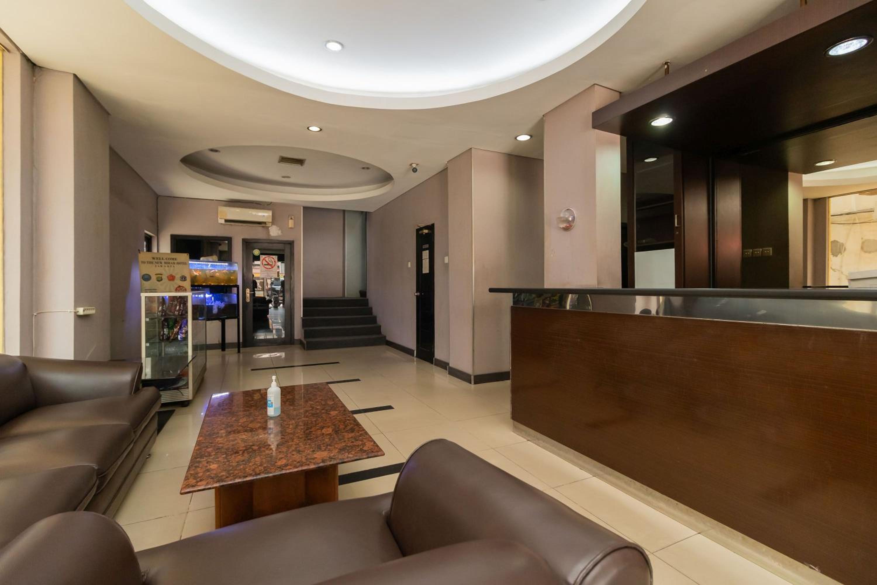 OYO 180 Hotel Mirah (Mirah Hotel) 5/55
