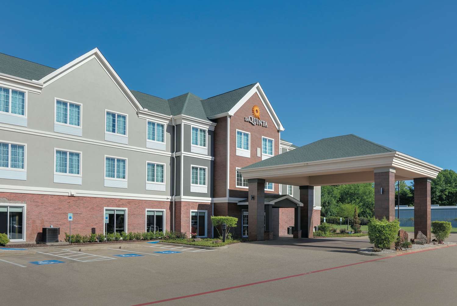 La Quinta Inn & Suites by Wyndham Tyler South 46/46