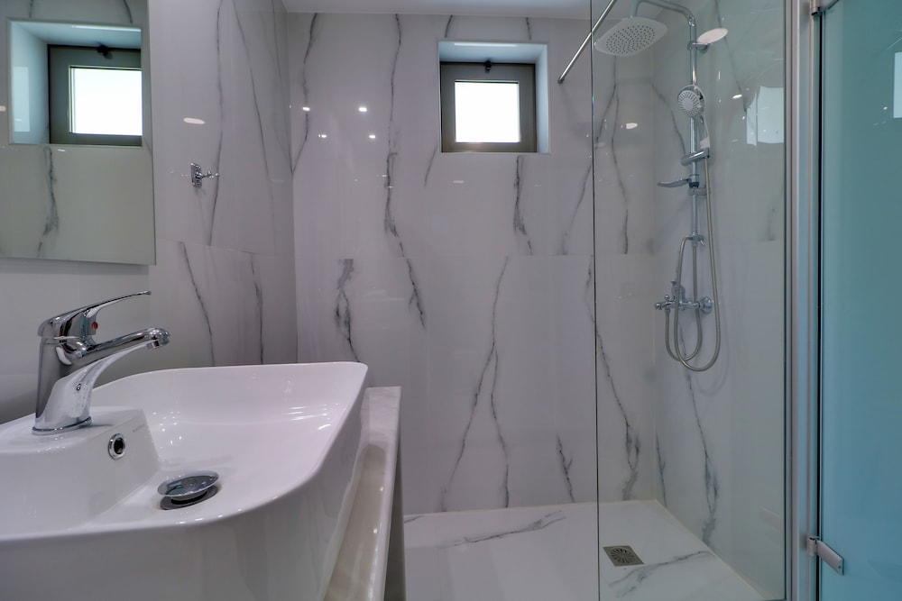 Harmony Rethymno Beach Hotel 40/43