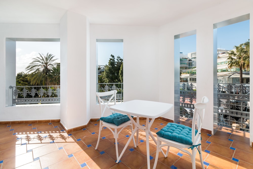 Boutique Hotel B51 (ex. Park Plaza Suites Hotel) 37/65