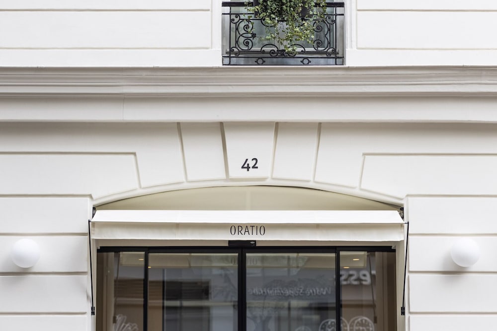 Hotel Oratio in PARIS