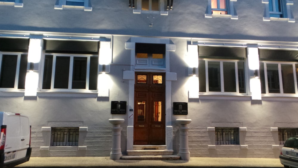 Nouvel Hotel 1/40