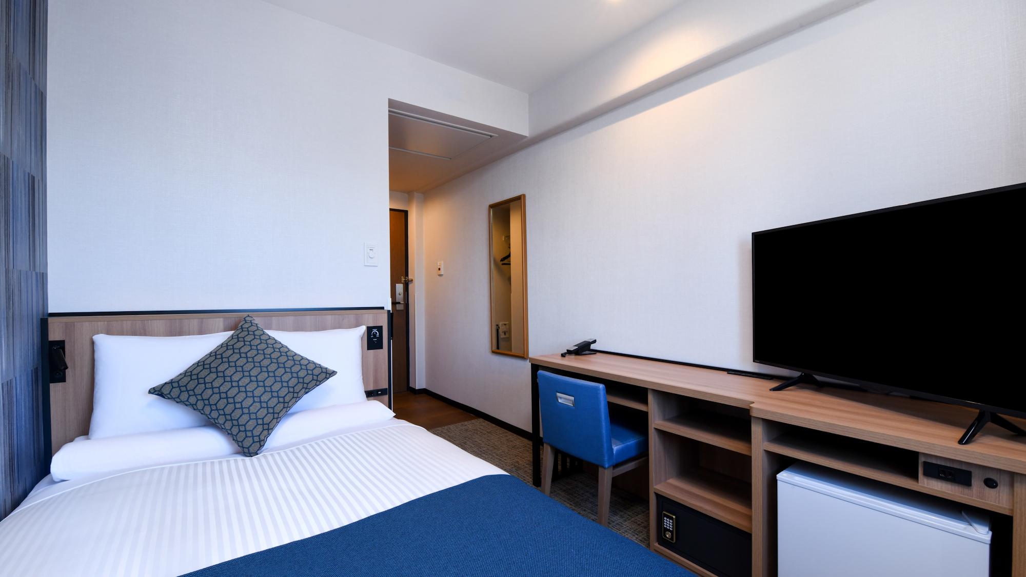 Semi Room, Adjoining, Standard, Semi Double Bed