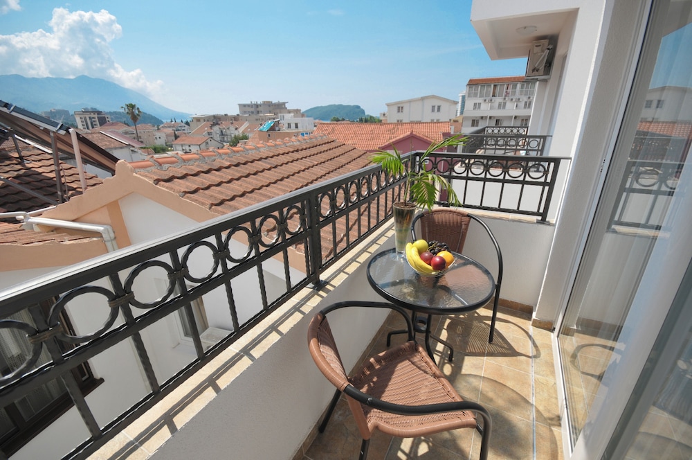 Villa Skyprime 6/52