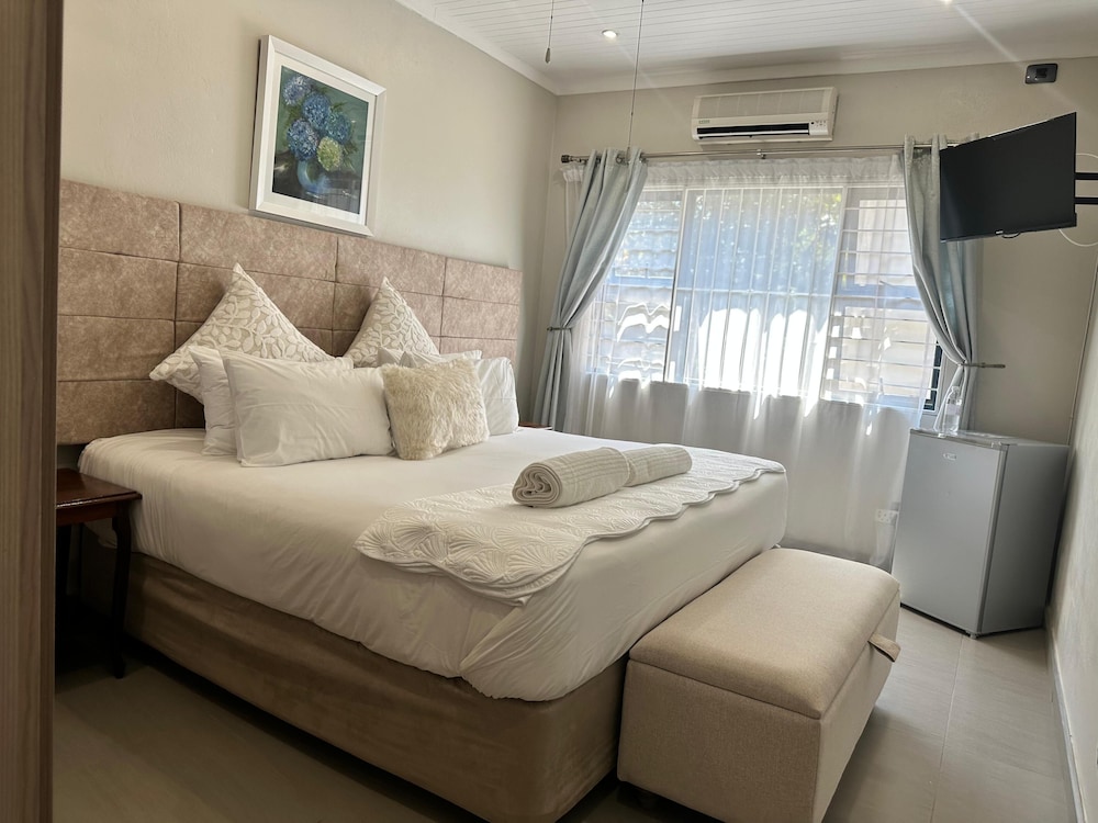 CLASSIC, DOUBLE OR TWIN BED