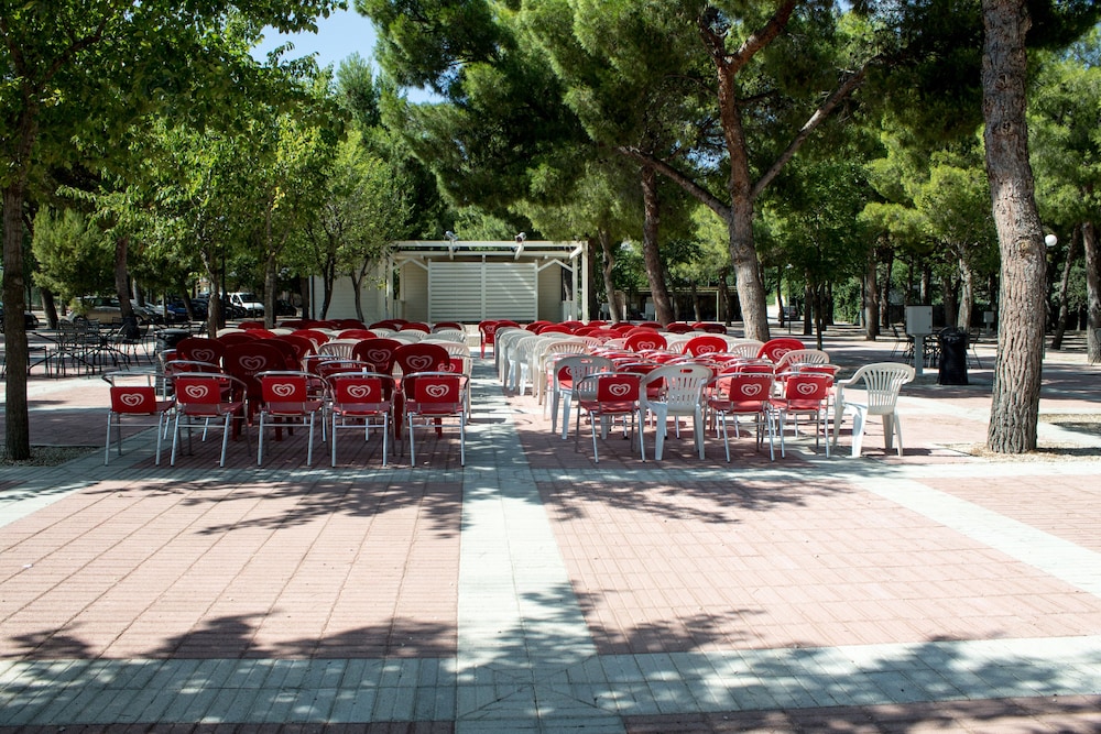 VILLAGGIO BAIA DEL MONACO 53/55