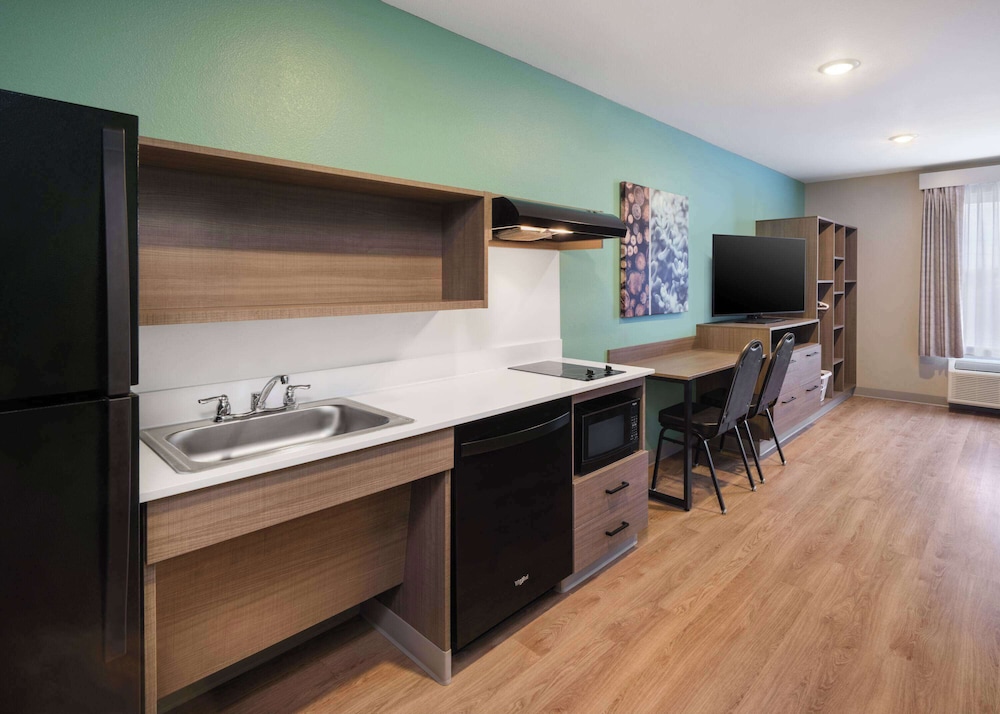ECHO Suites Extended Stay by Wyndham Madison 42/53