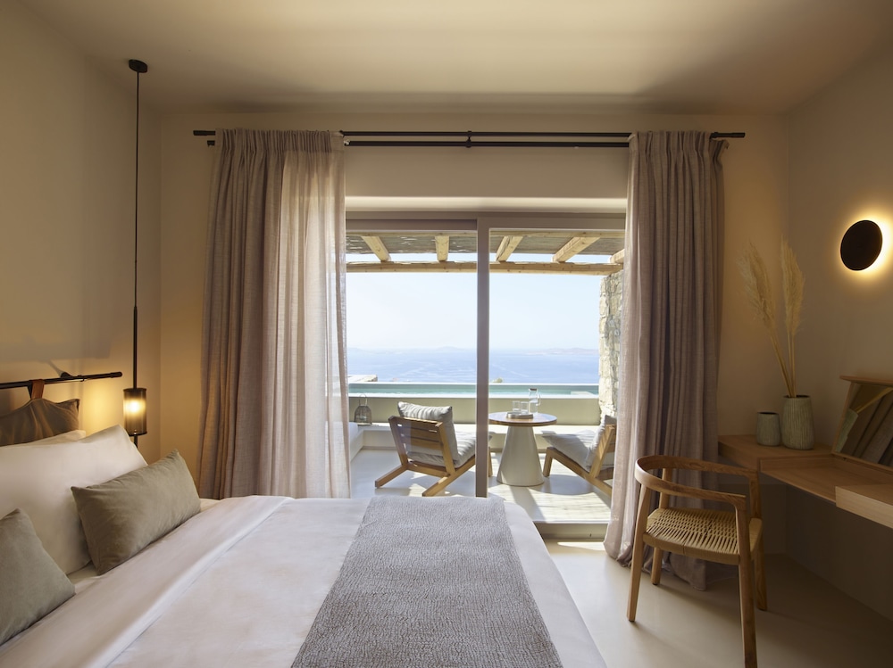 Junior Suite, King Bed, Sea View, Plunge Pool