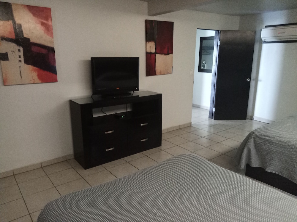 Baja Inn Hoteles La Mesa 68/75