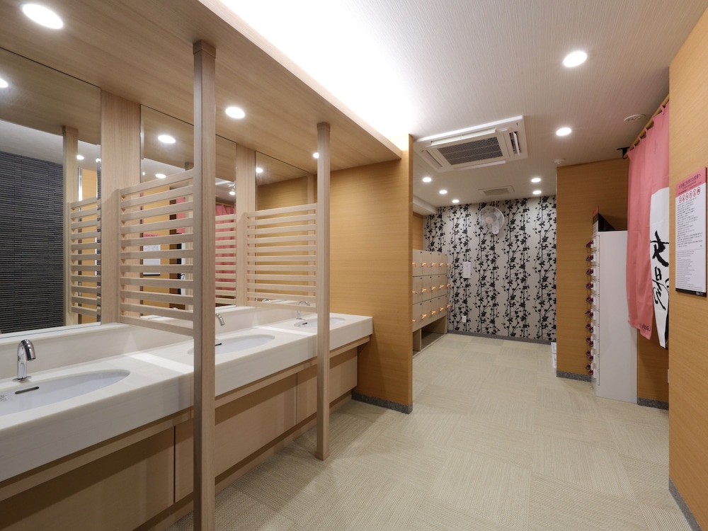 Apa Hotel Nagoya Sakae Kita 8/70