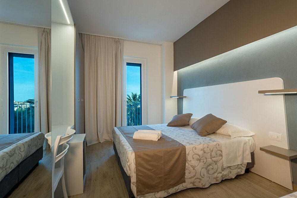 Hotel Relax 15/50