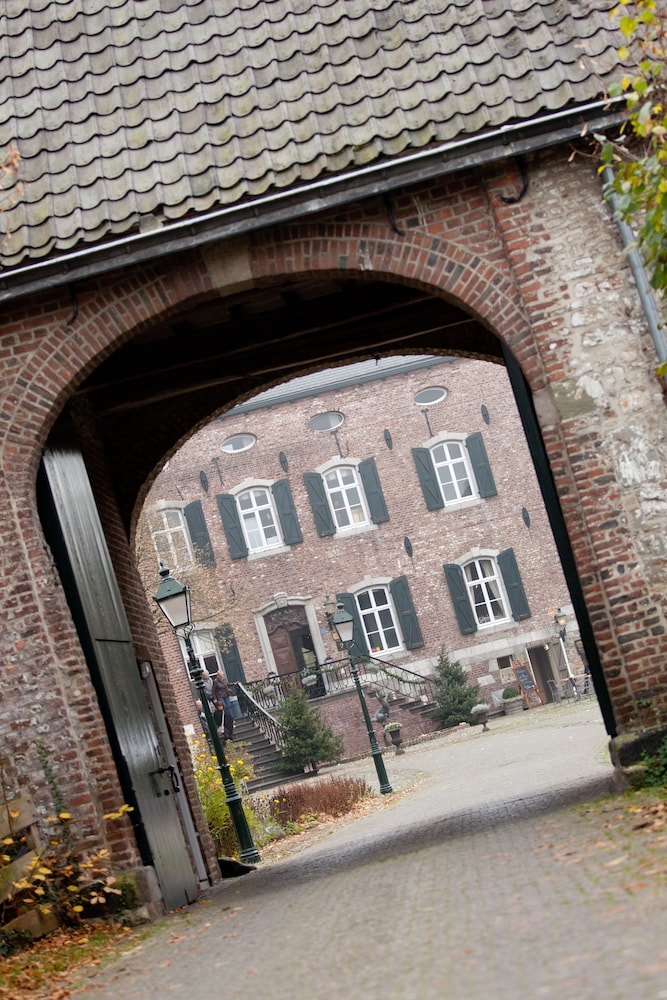 Hotel Kasteel Erenstein 2/58