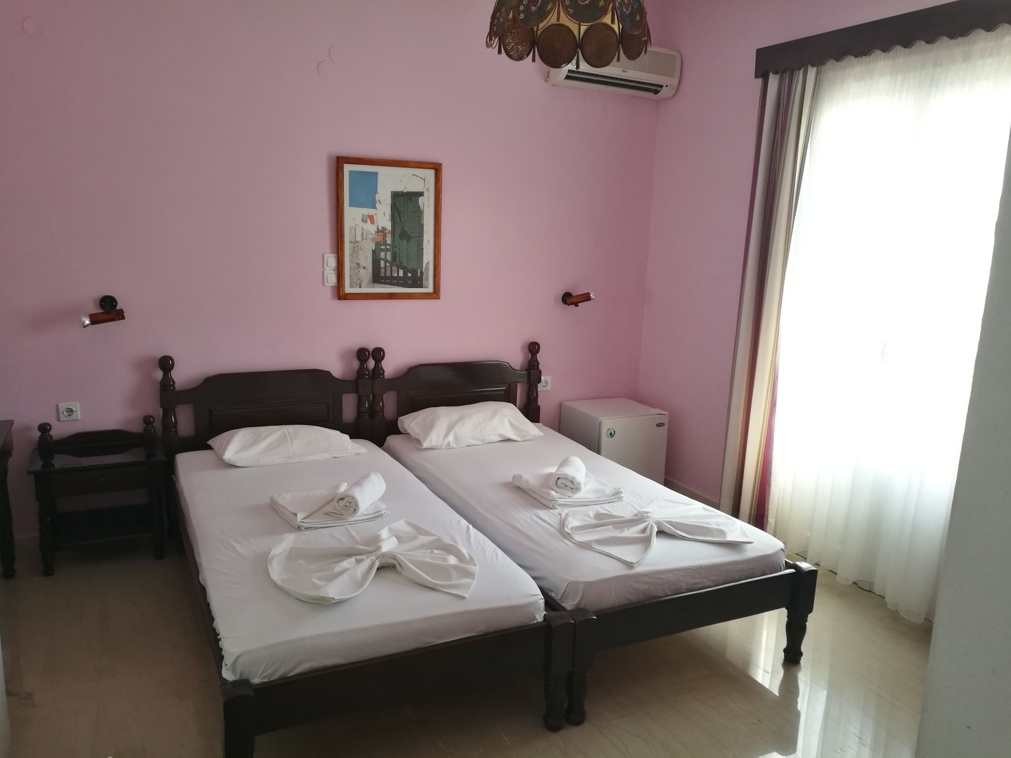 STANDARD, DOUBLE OR TWIN BED
