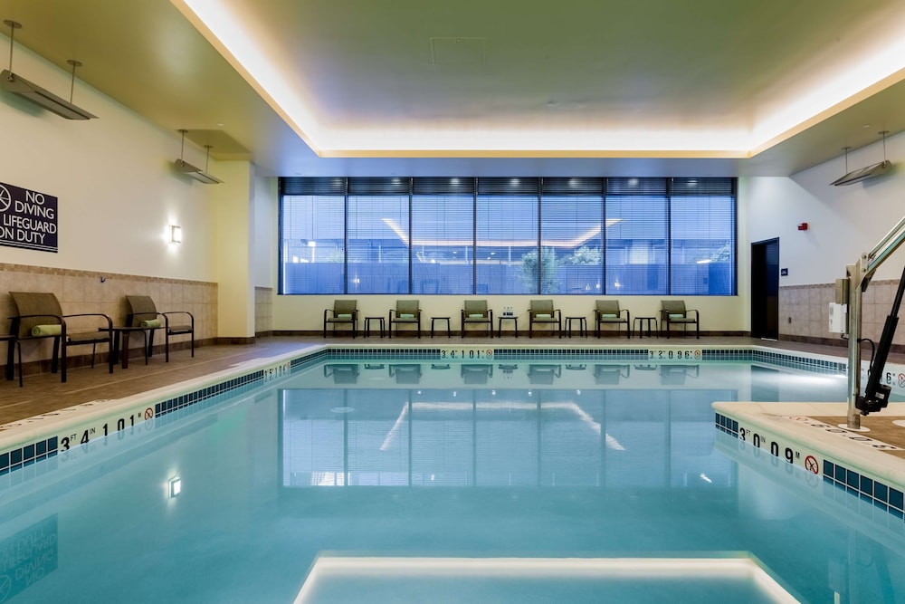 Hilton Garden Inn Seattle Downtown 33/80
