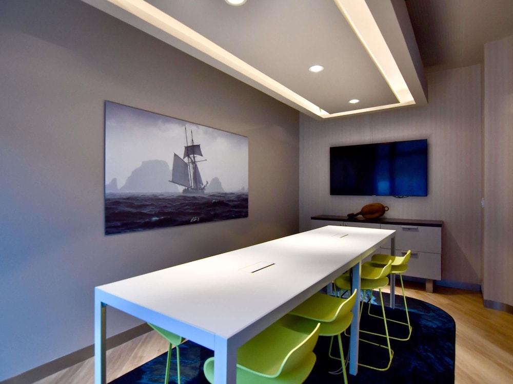 Ibis Styles Brest Centre Port 36/45