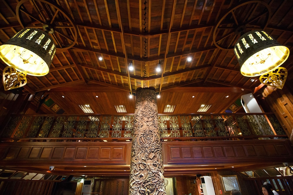 Chang Siam Inn 12/30