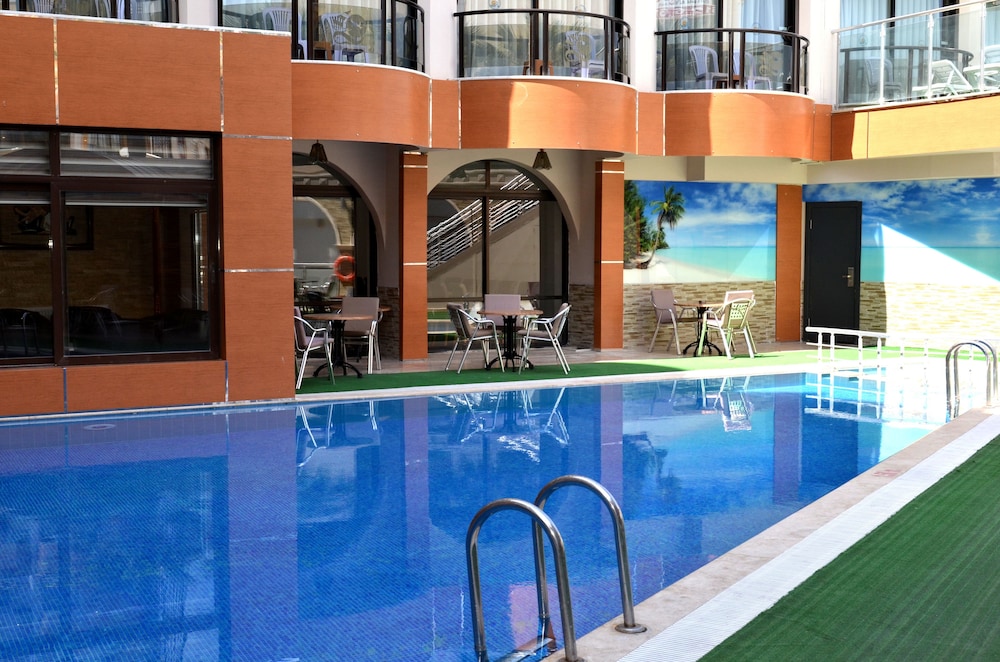 By Karaaslan Inn Hotel 28/50