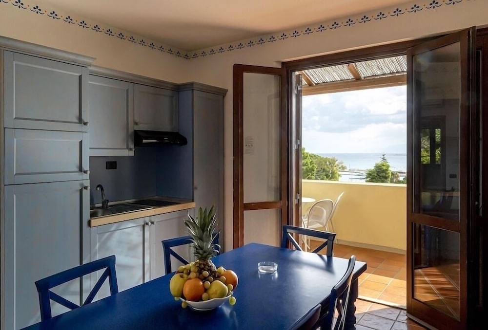 Villaggio Cala Mancina 46/68