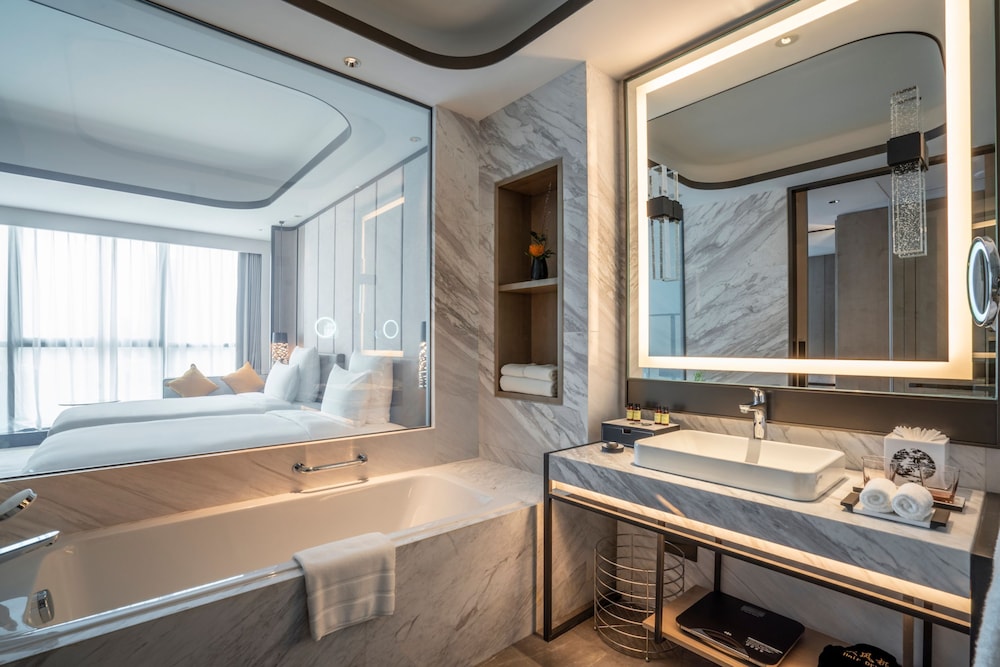 Pullman Suzhou Zhonghui 15/59