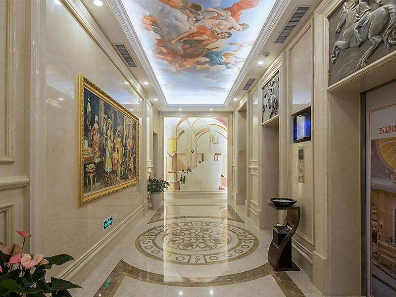 Vienna International Hotel (Nanjing South Railway Station, Hohai University Metro Station) 19/35