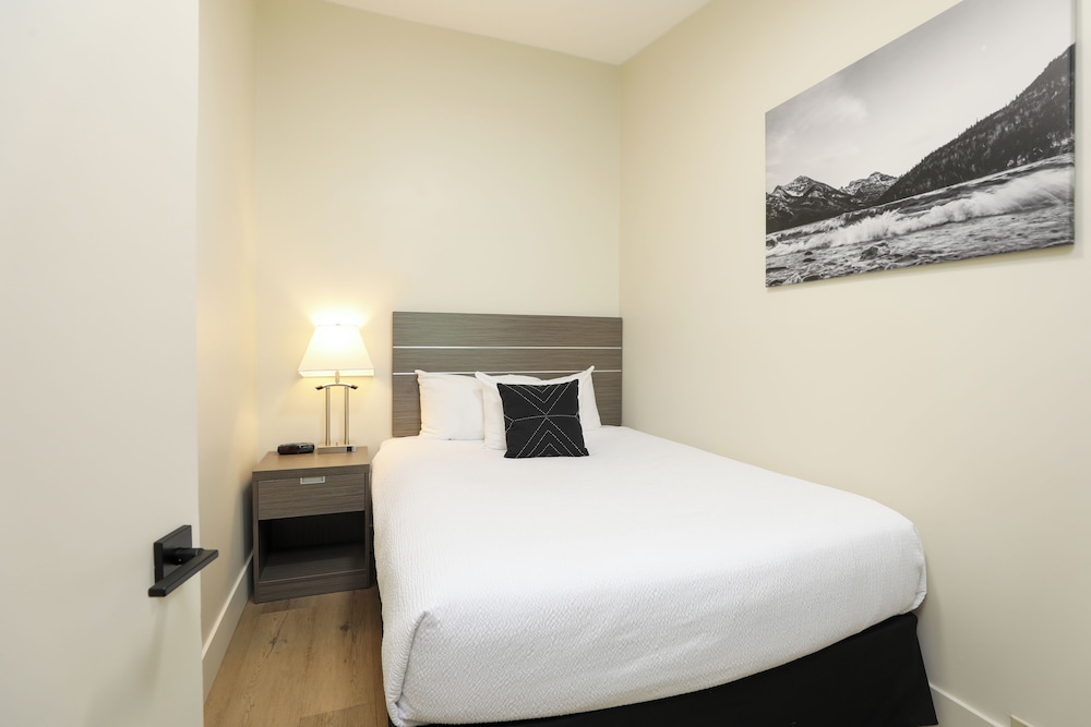 Bayshore Inn Resort And Spa 20/54