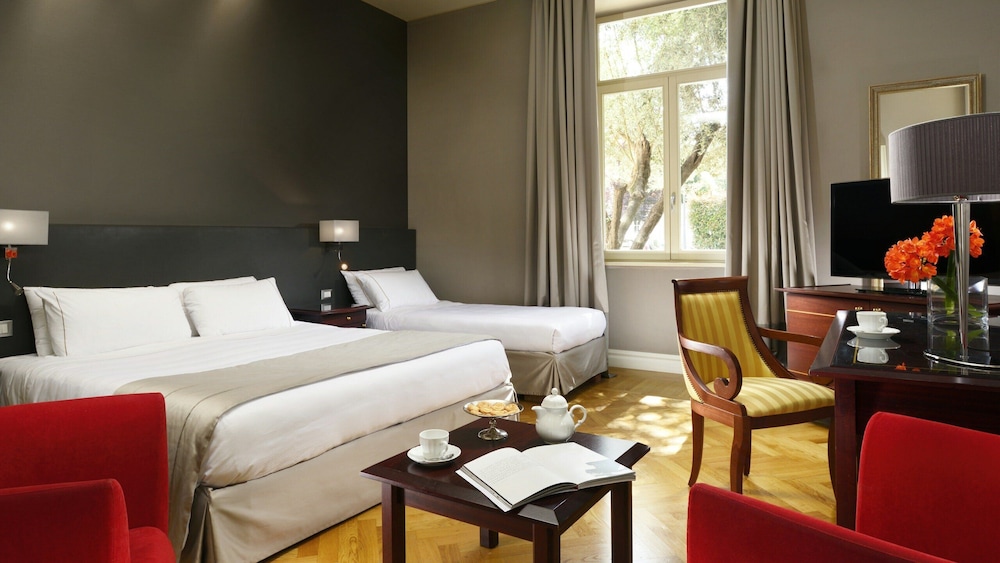 Hotel Principe Torlonia 39/65