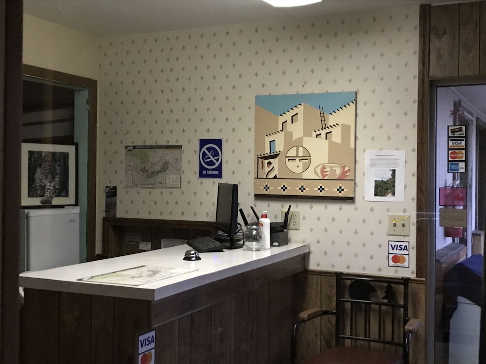Motel Grand 5/56