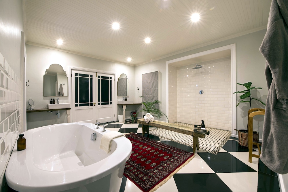 Camp Figtree 36/40