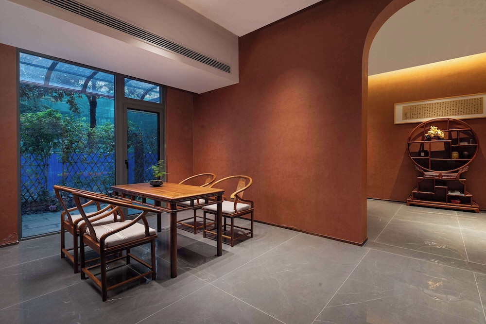 Days Hotel by Wyndham Hengyang Nanyue 25/30