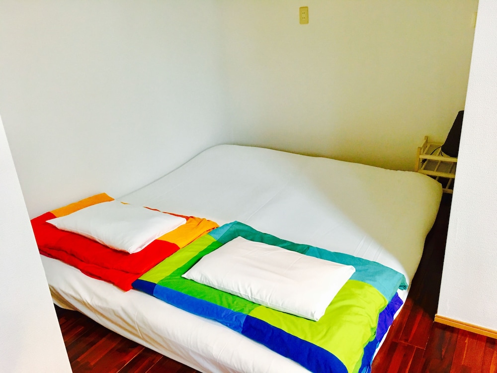 Blue, 2 Double Beds, Murphy Bed, Ocean View