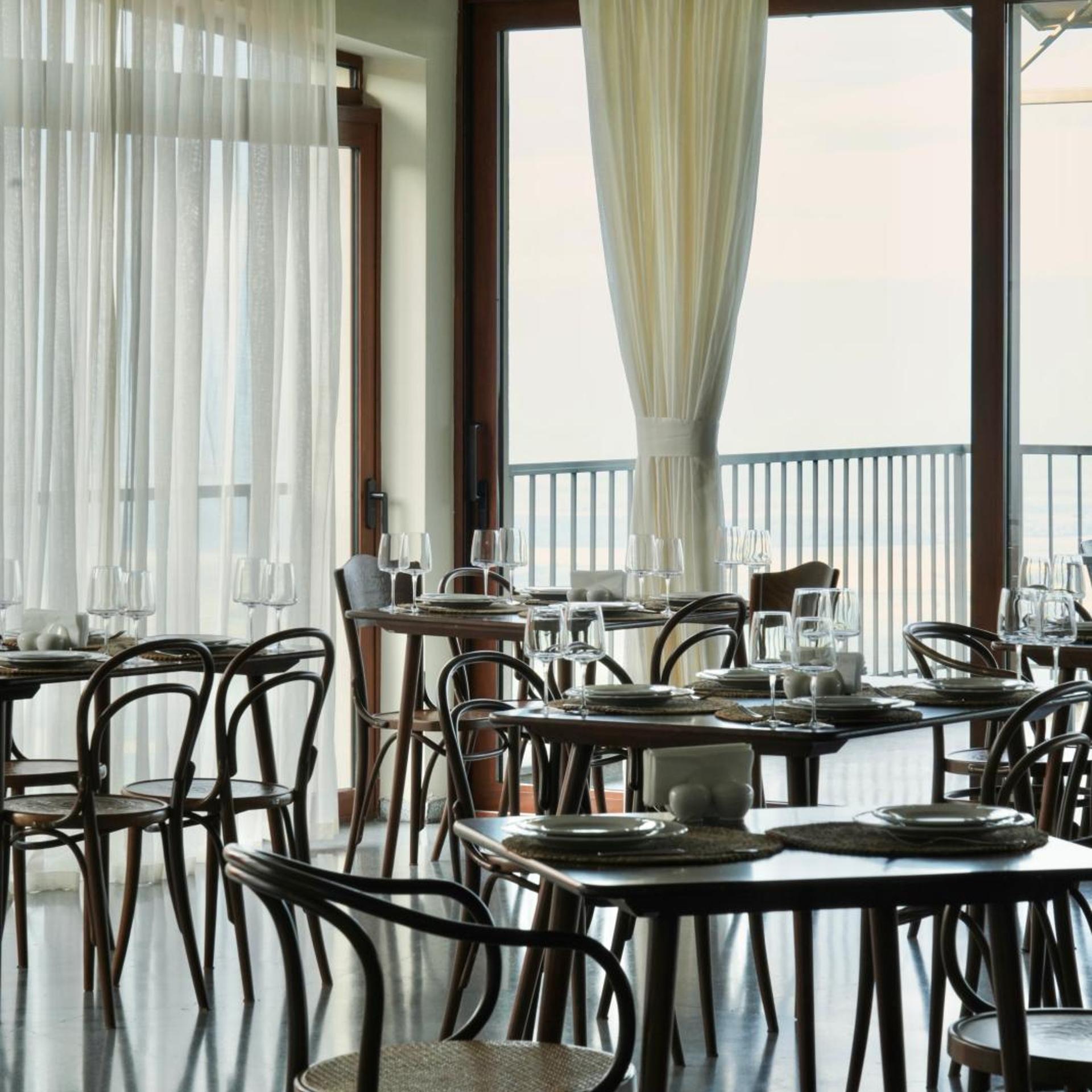 Kabadoni Boutique Hotel 50/60