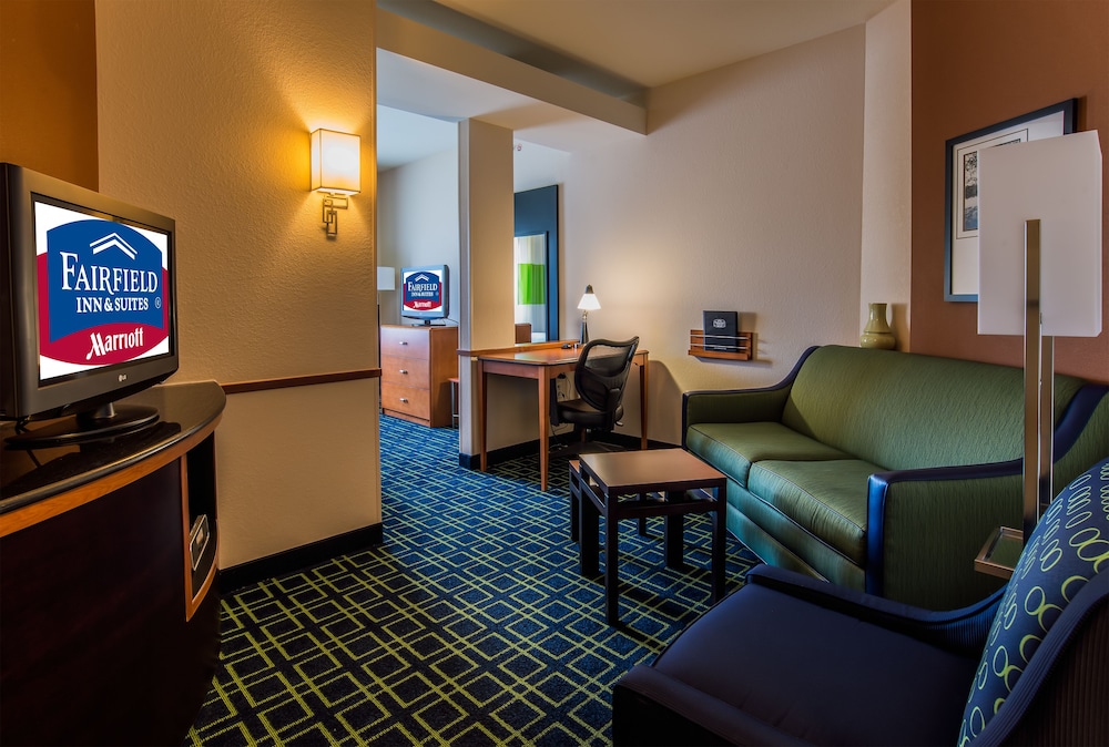 Fairfield Inn Suites By Marriott Venice 30/40