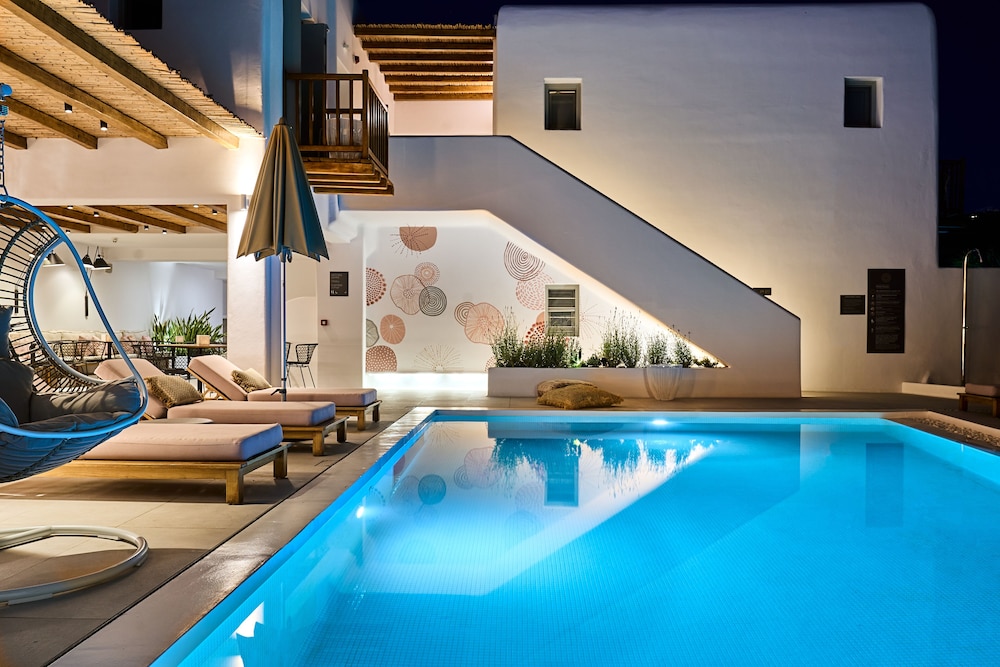 Adorno Beach Hotel and Suites 48/76