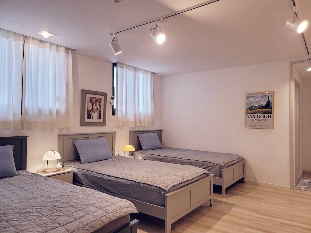 Gallery Family Hotel 17/49