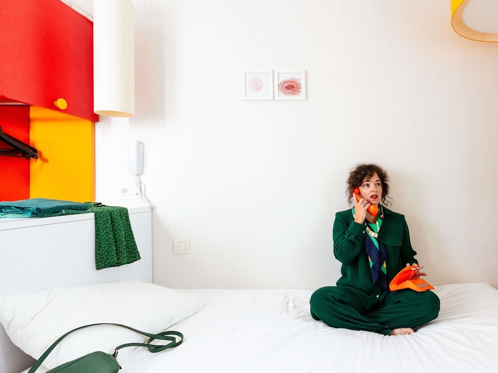 Ibis Styles Paris La Defense Courbevoie 33/62