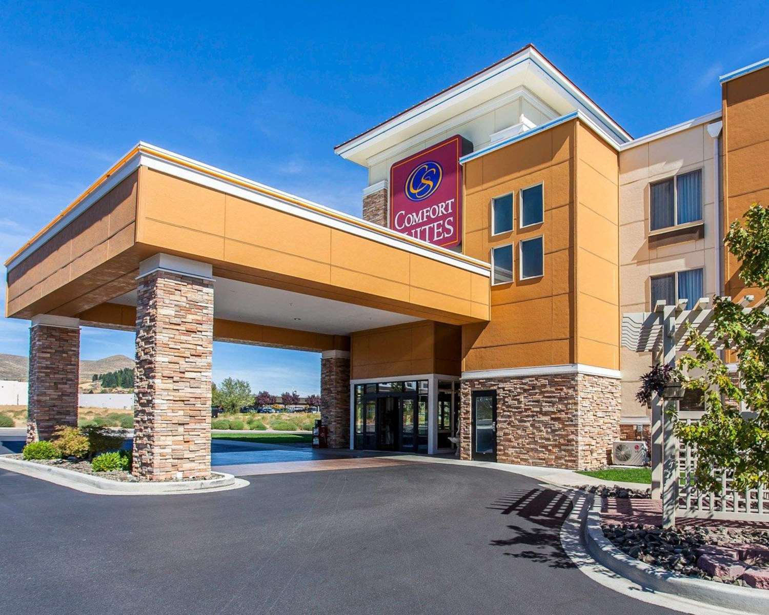 Comfort Suites Wenatchee Leavenworth 20/22