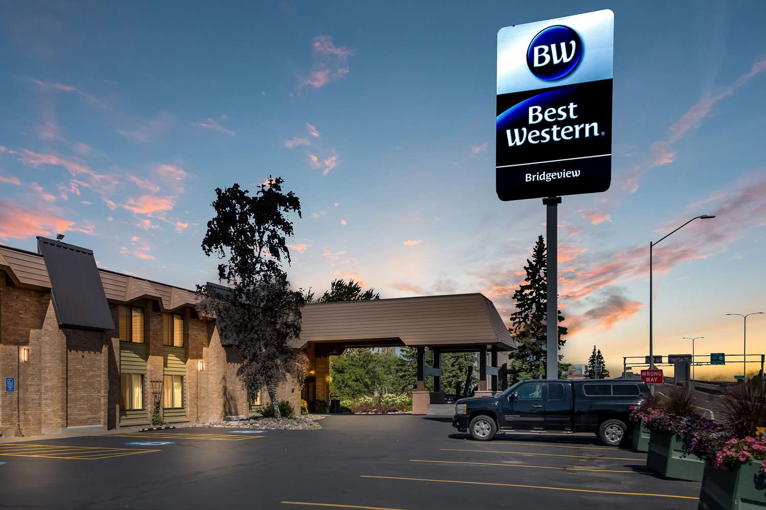 Best Western Bridgeview Hotel 7/10