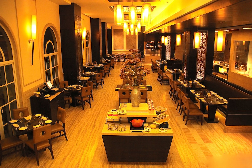 The Pllazio Hotel 31/50