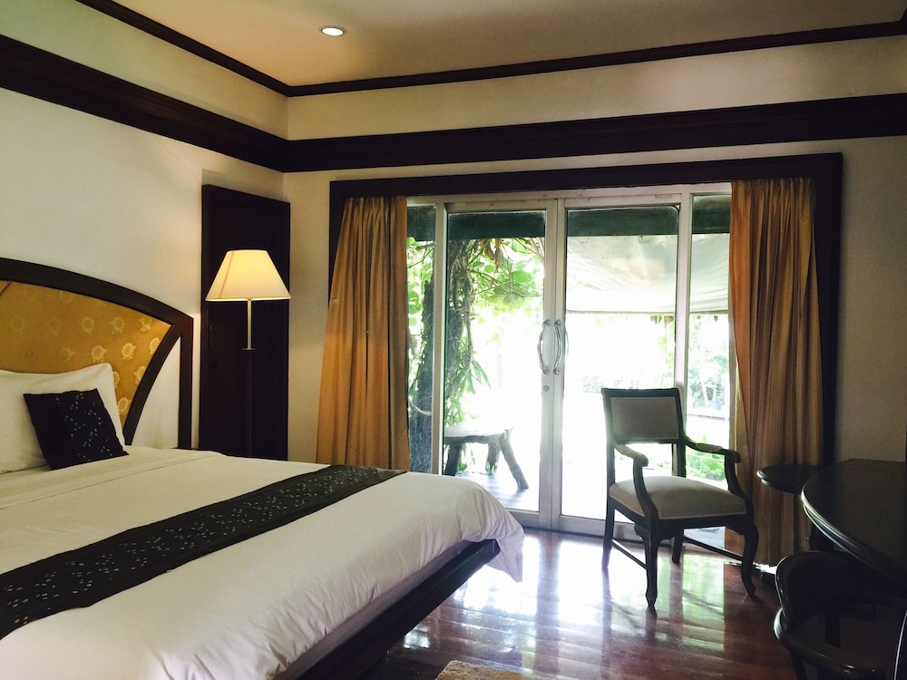 Nh Elegant Hotel 19/70
